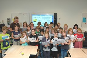 Groep 5-6 van meneer Joop Snik van Basisschool De Bron (foto: Willem de Volder)